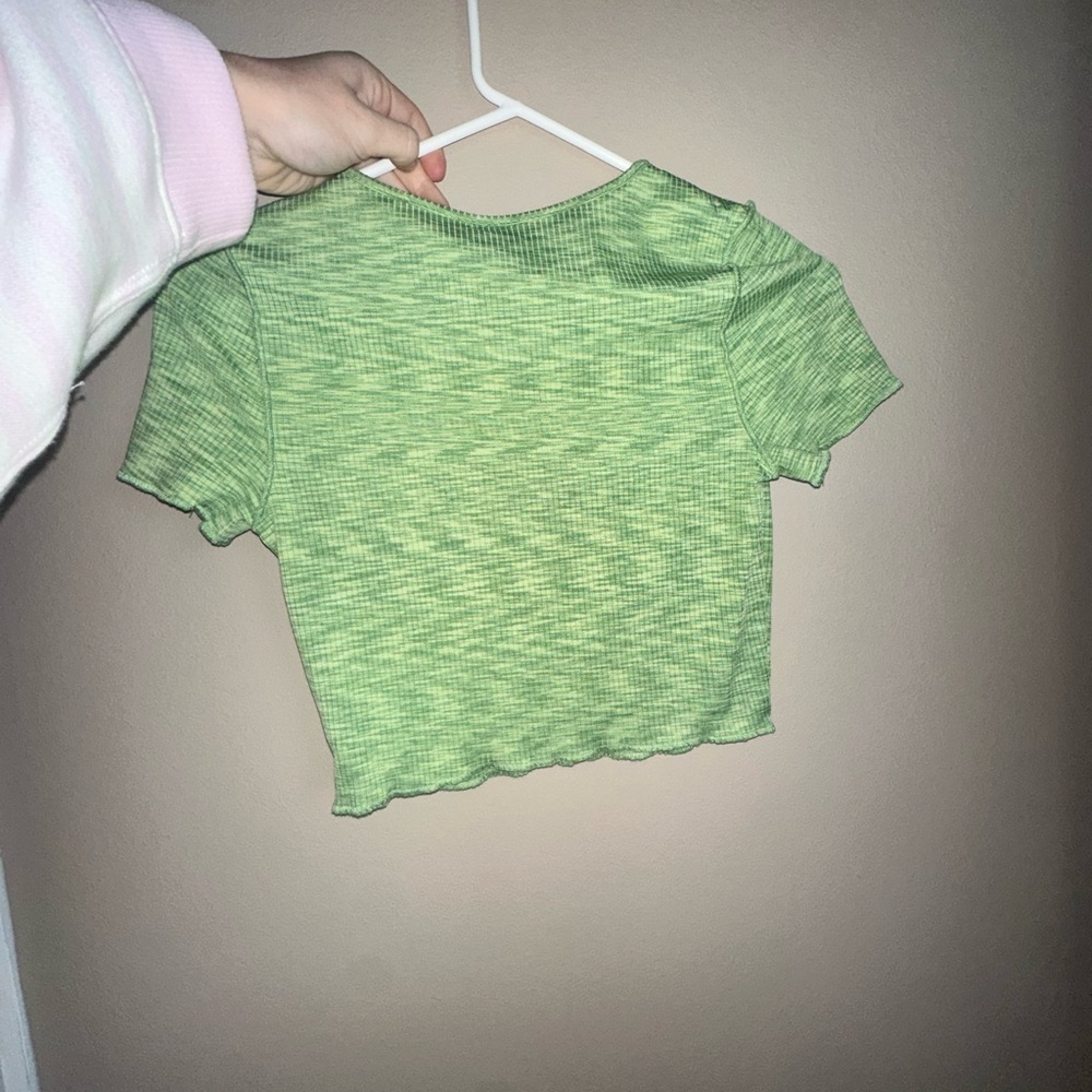 H&M Light Green Ribbed Crop Top - Picture 2 of 3